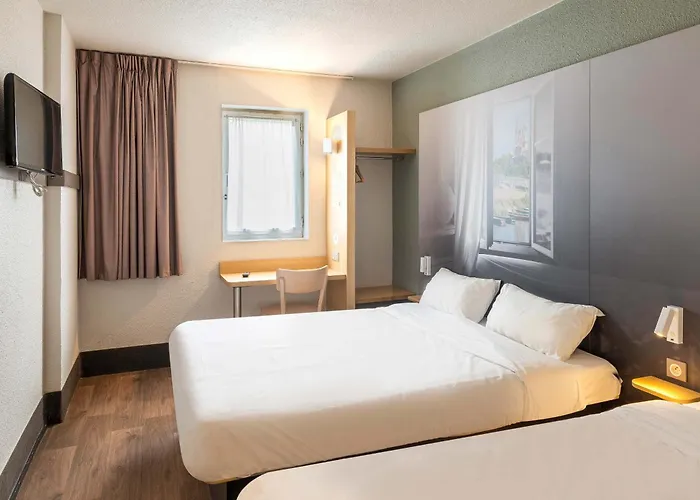 B&B HOTEL Angers 2 Université