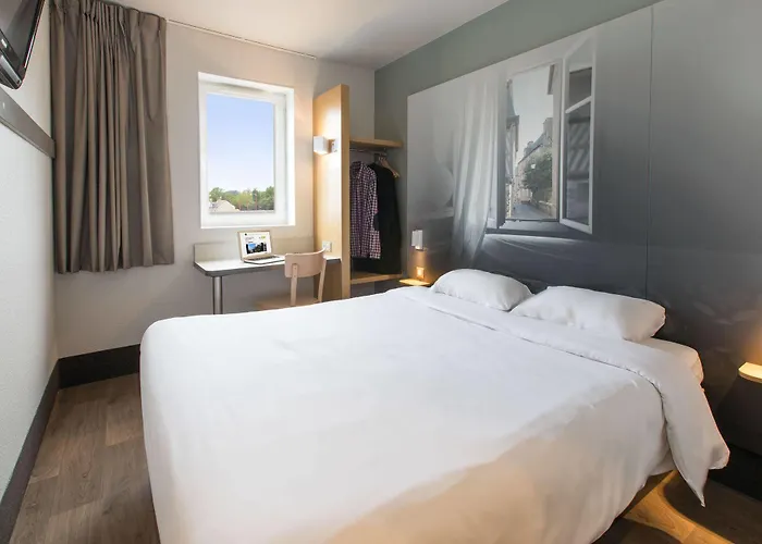 B&B HOTEL Angers 2 Université